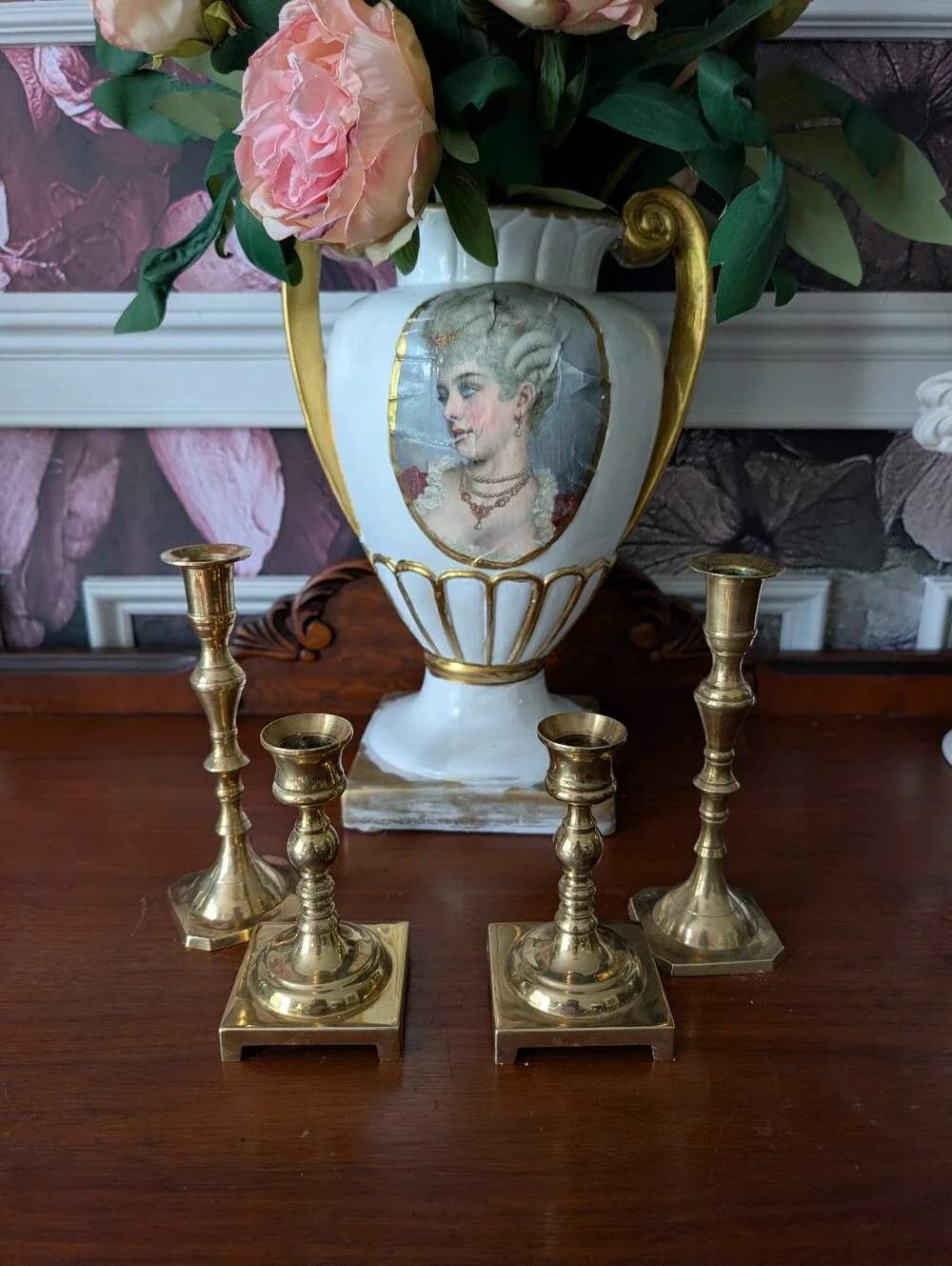 Vintage, set of 4, Classic Polished  Solid Brass Candle Holders